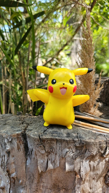 Super figurine Pokemon Nintendo pikachu interactif