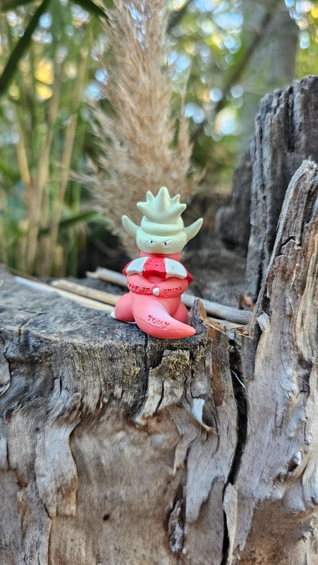 Super figurine Pokemon Nintendo tomy Roigada