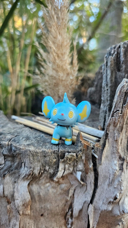 Super figurine Pokemon Nintendo lixy effet brillant