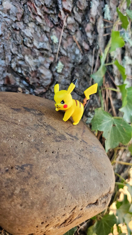 Super figurine Pokemon Nintendo pikachu