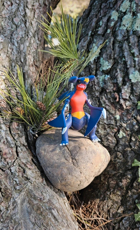 Super figurine Pokemon Nintendo carchacrok