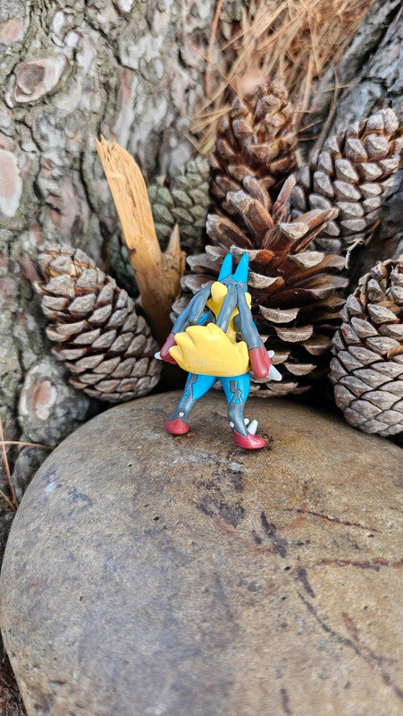 Super figurine Pokemon Nintendo tomy mega-lucario