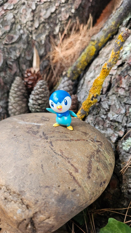 Super figurine Pokemon Nintendo tiplouf effet brillant