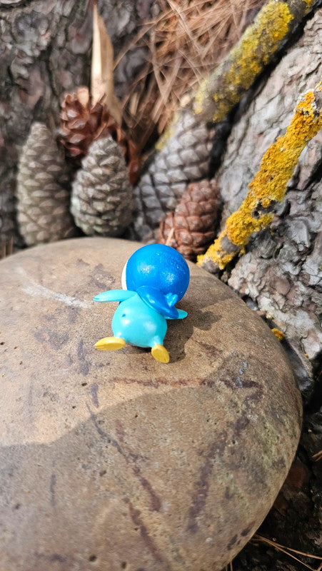 Super figurine Pokemon Nintendo tiplouf effet brillant