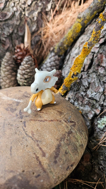 Super figurine Pokemon Nintendo Osselait