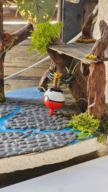Super figurine Pokemon Nintendo porte clé Giratina