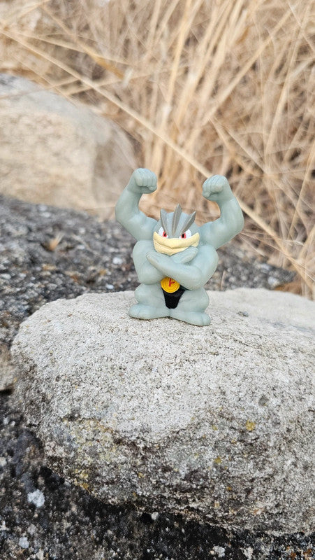 Super figurine Pokemon Nintendo finger puppet mackogneur