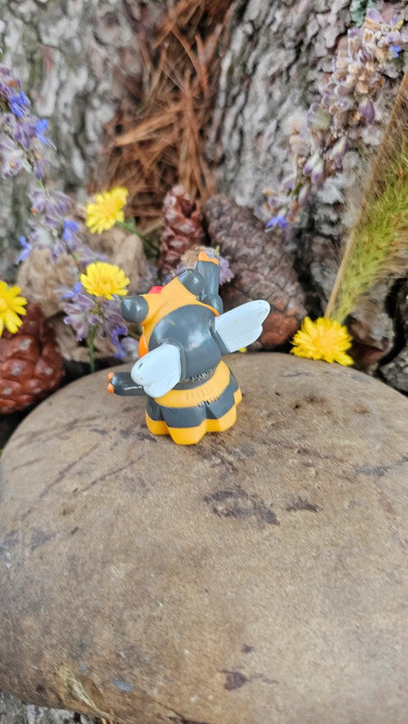 Super figurine Pokemon Nintendo finger puppet apireine