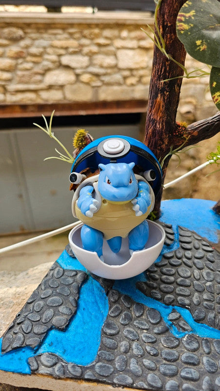 Super figurine Pokemon pliable en boule tortank avec ca super ball