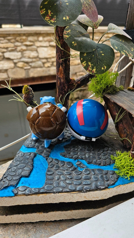 Super figurine Pokemon pliable en boule tortank avec ca super ball