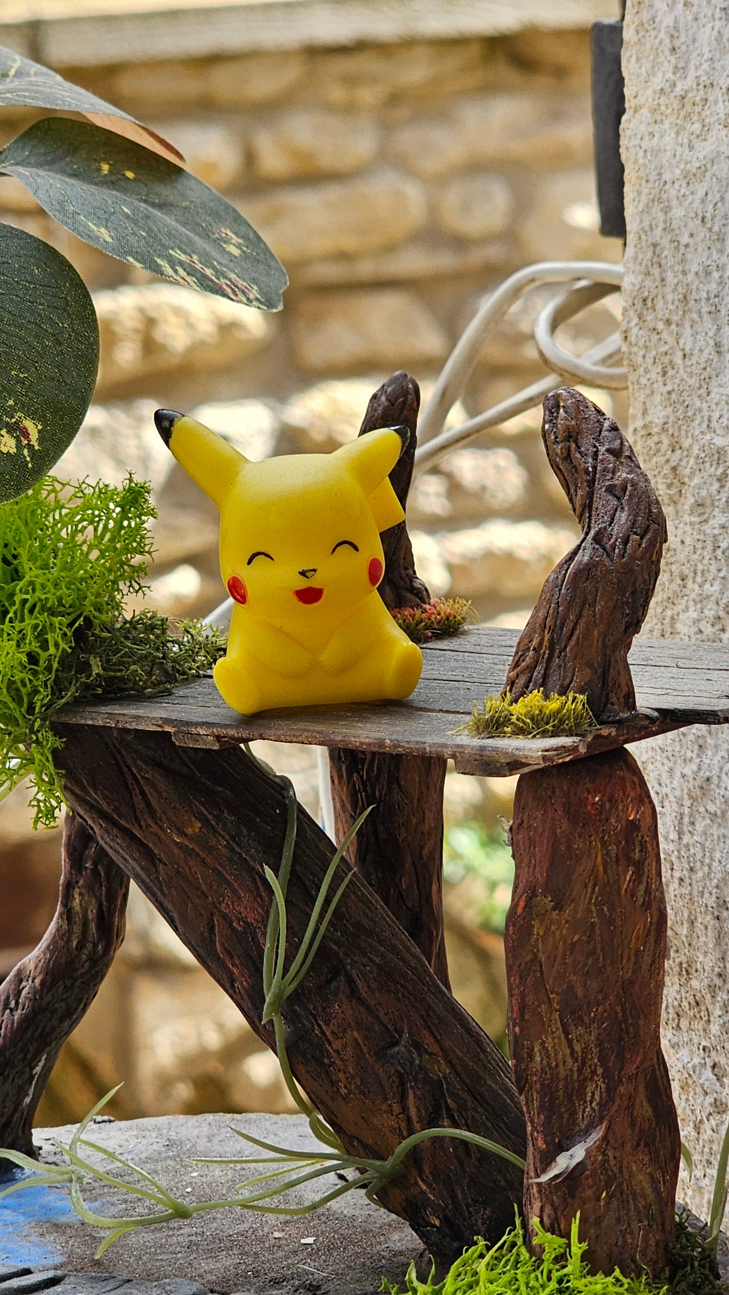 Super figurine Pokemon Nintendo finger puppet pikachu