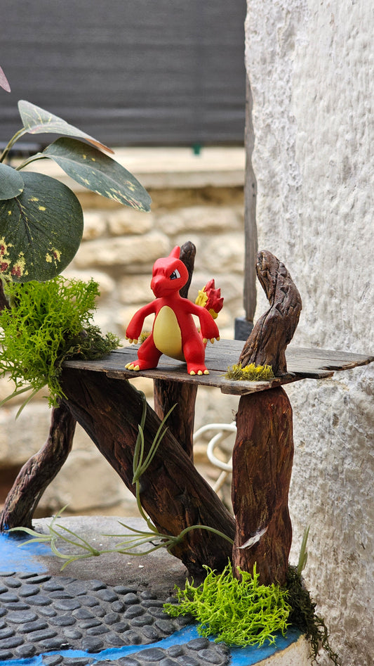 Super figurine Pokemon Nintendo tomy Reptincel