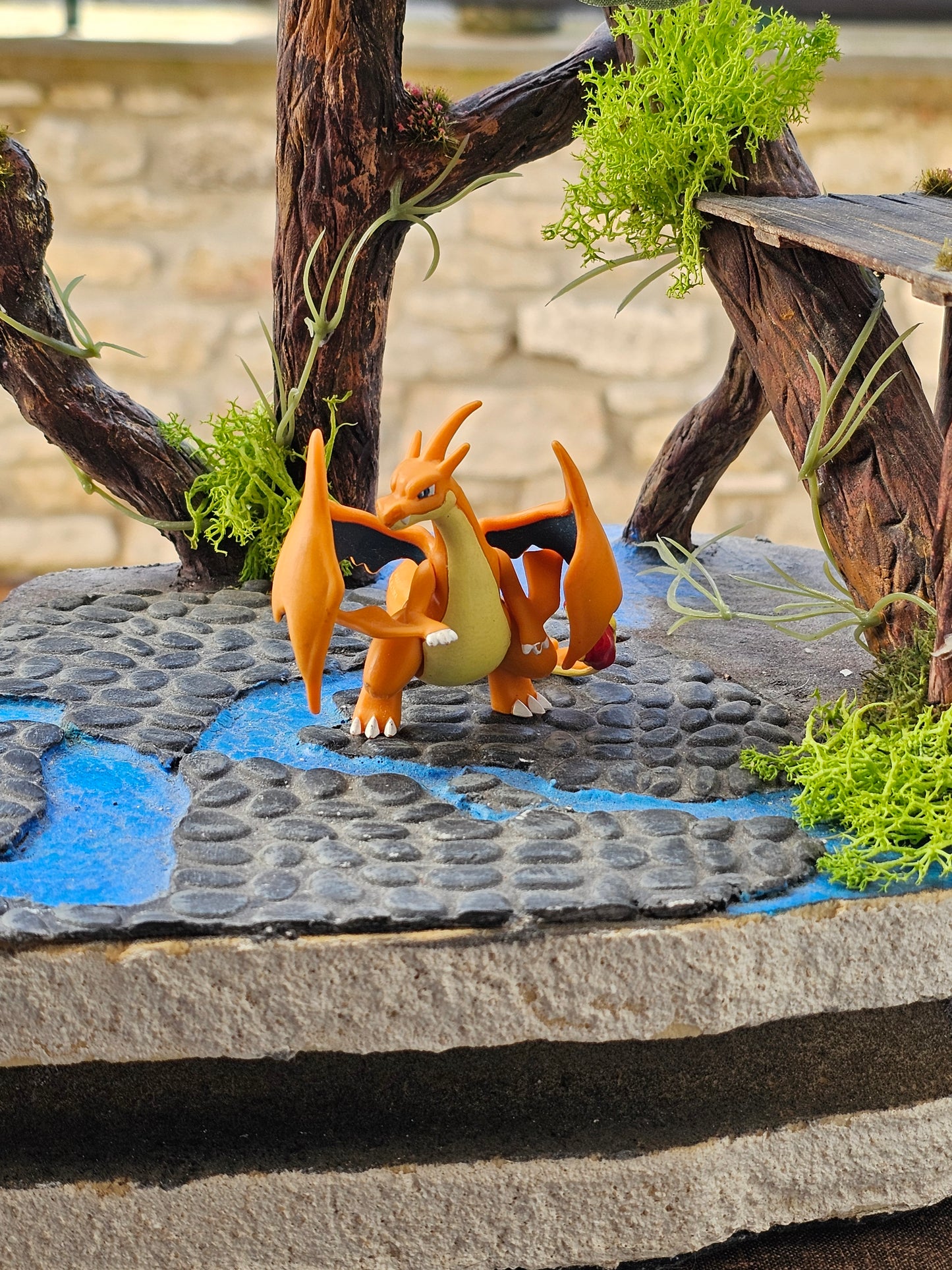 Super figurine Pokemon Nintendo tomy Mega-Dracaufeu