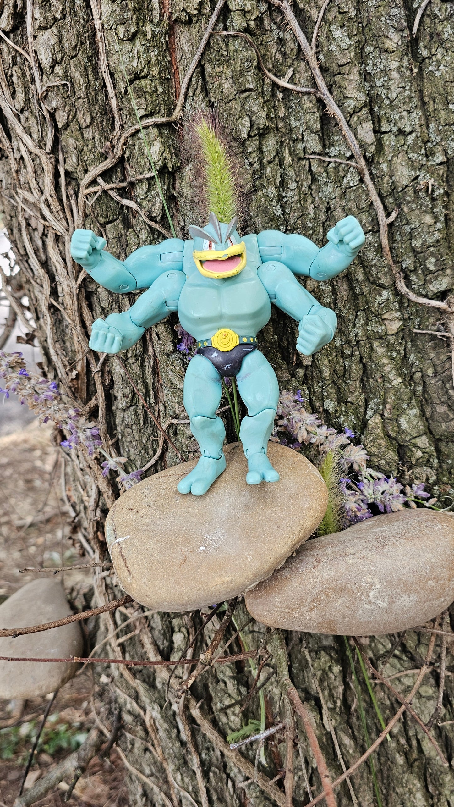 Super figurine Pokemon Nintendo tomy mackogneur