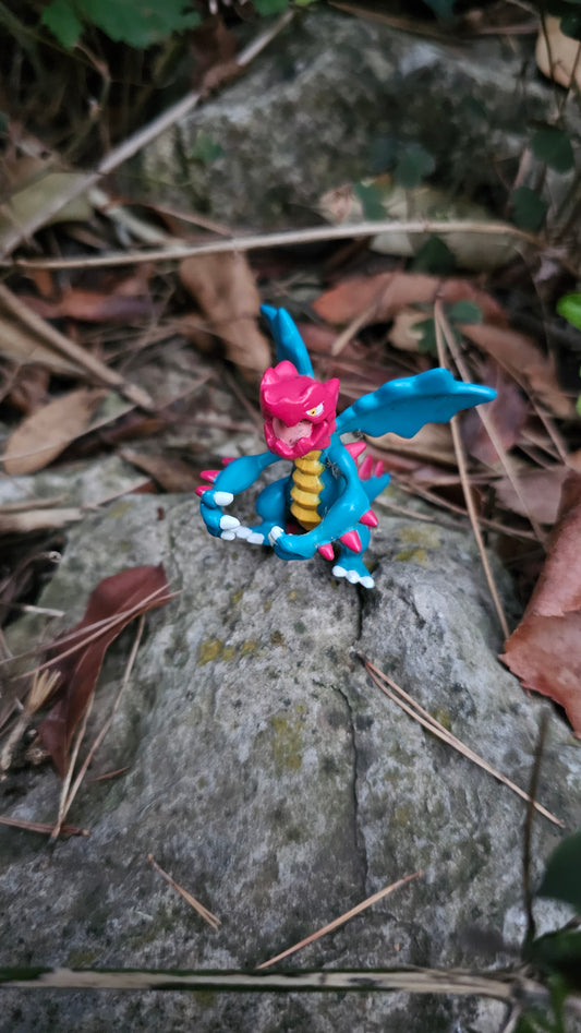 Super figurine Pokemon Nintendo Drakarmin