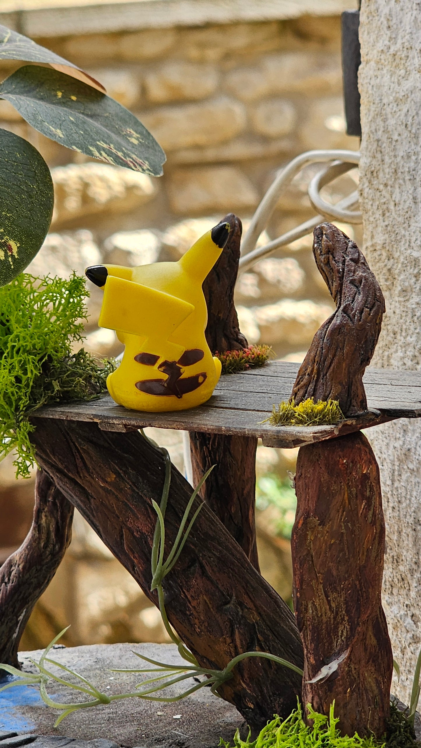 Super figurine Pokemon Nintendo finger puppet pikachu