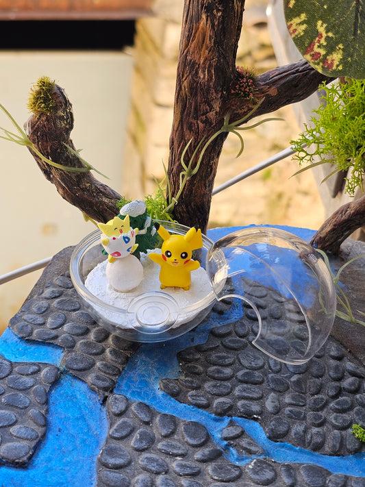 Super figurine Pokemon Nintendo style terrarium pikachu et togepi